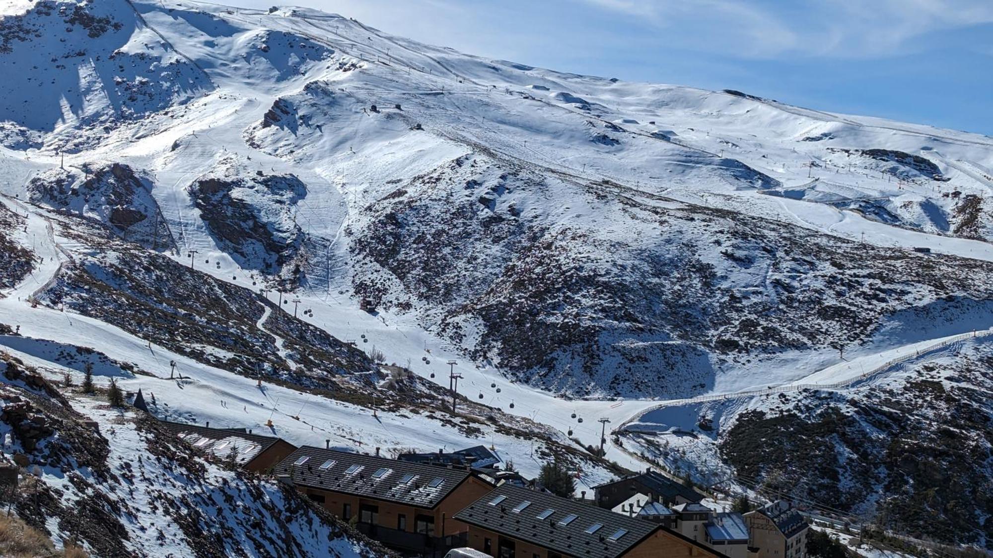 Apartamentos Ginebra Sierra Nevada Bagian luar foto