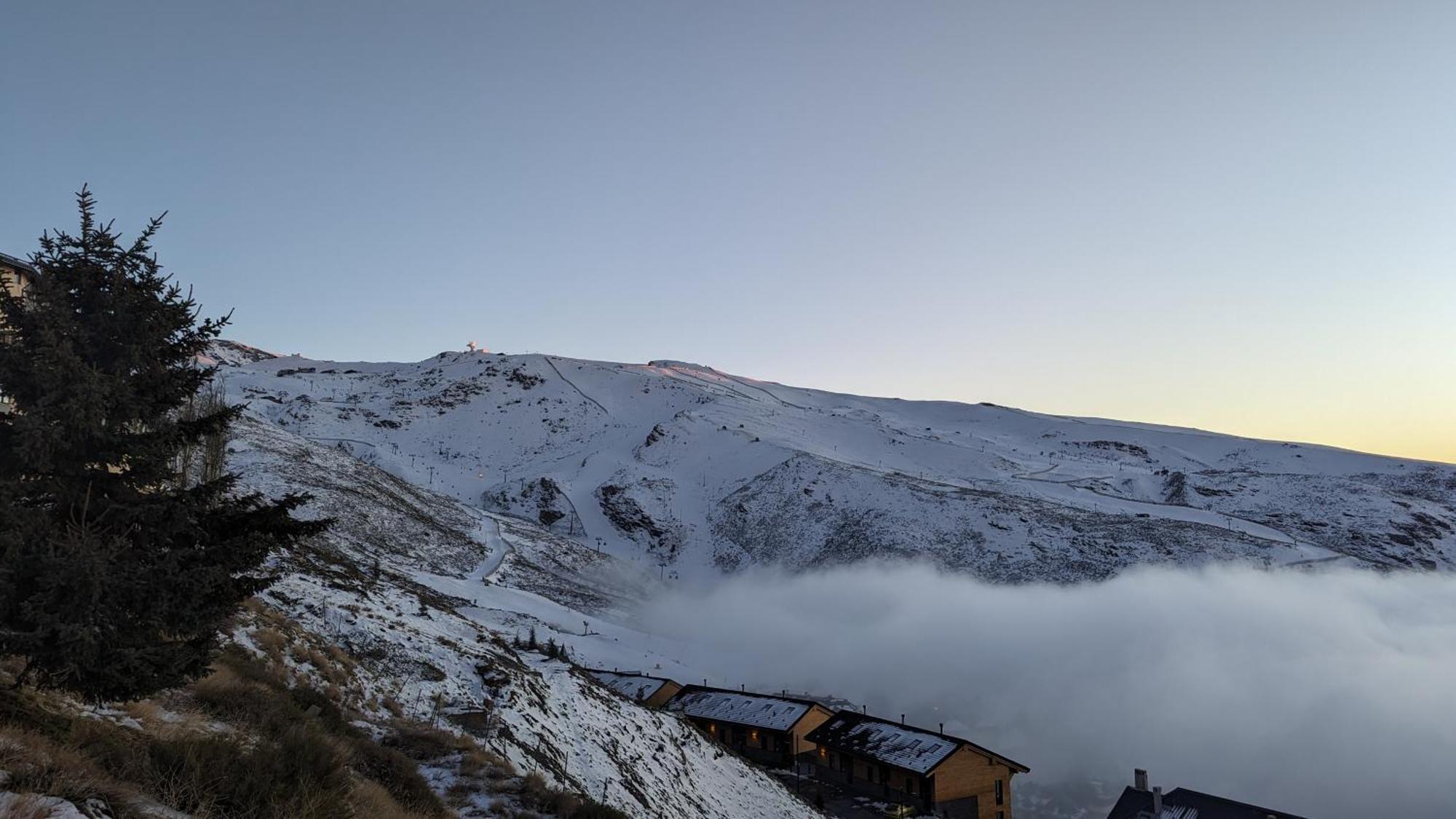 Apartamentos Ginebra Sierra Nevada Bagian luar foto